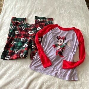 𝅺disney Christmas Minnie Mouse Pajamas set